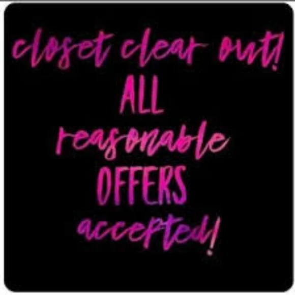 ‼️Calling All Poshers, PoshFollwers, and Posh Ambassadors‼️Help Me Clear Out!!